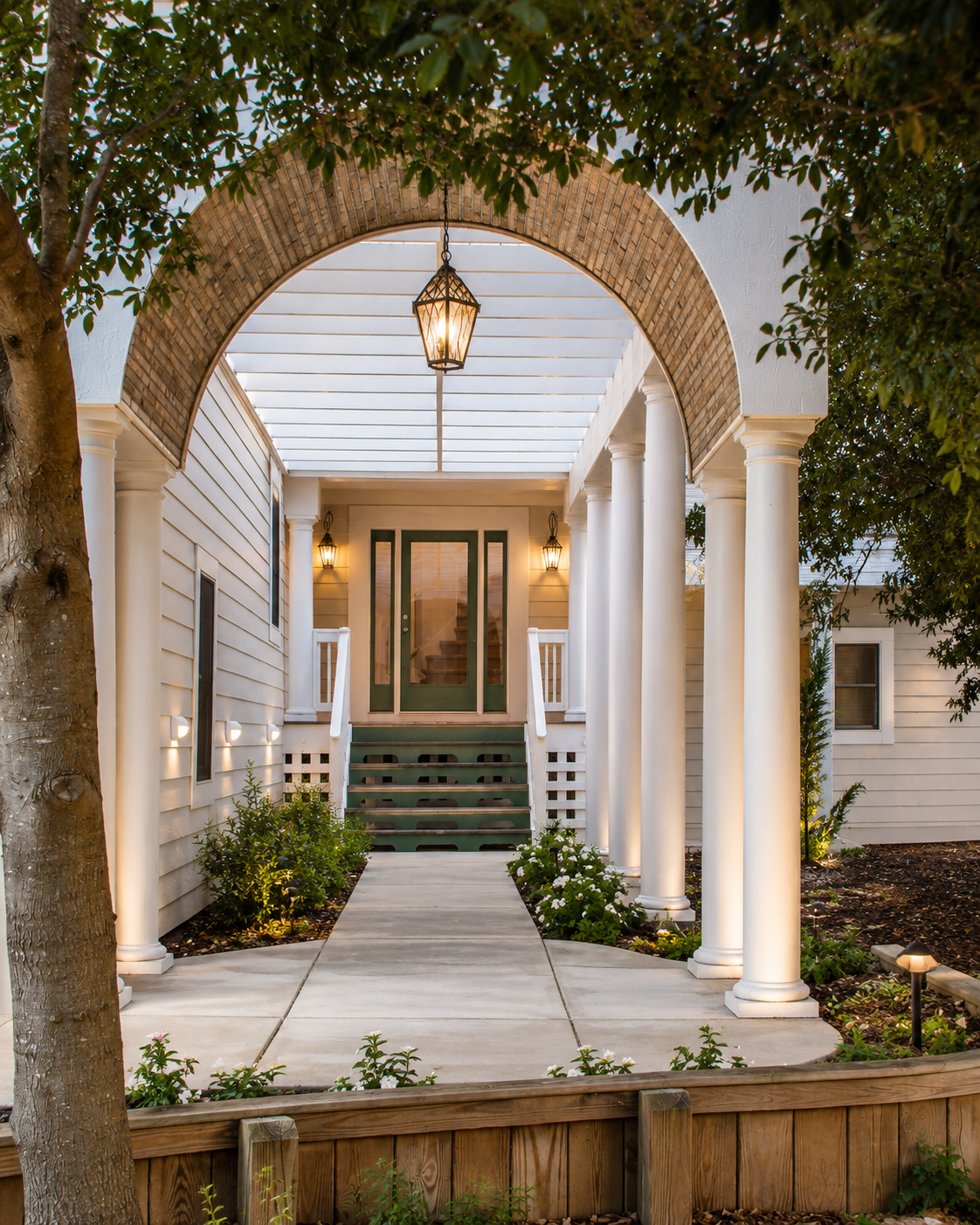 Custom residential entryway by Dixon Design Build Group